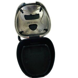 Shock‎ Doctor Mouthguard Case With Carabiner Clip